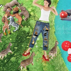 Tutus Gone Wild 🦁 Upcycled Levi’s Jeans (Size 31) – Handmade Jungle Parade